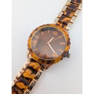 Geneva Watch Women 43mm Case Tortoiseshell and Gold 7.25" Band- New Battery